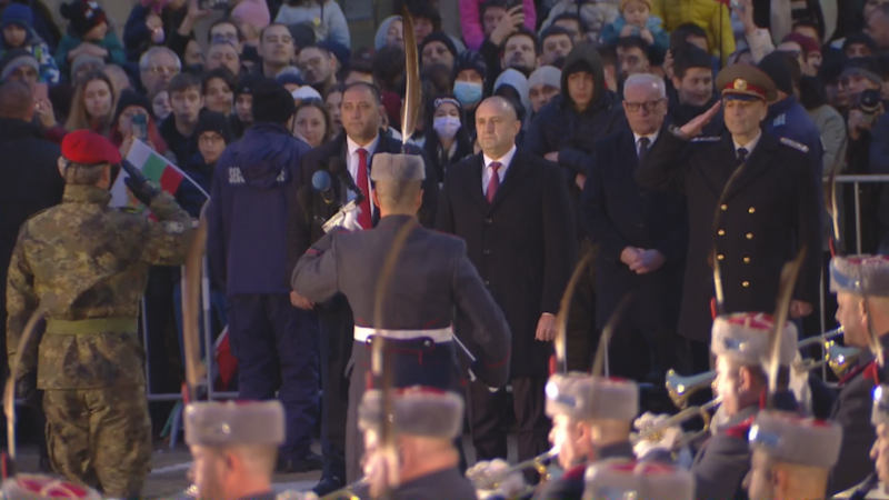 a763a6ee89014abb84ad9bc7ee5677f5_800_800_max.png (800×450)